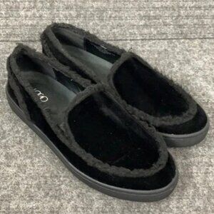 Logo By Lori Goldstein Loafers Womens Size 7 M Black Velvet Faux Fur Trim Libby